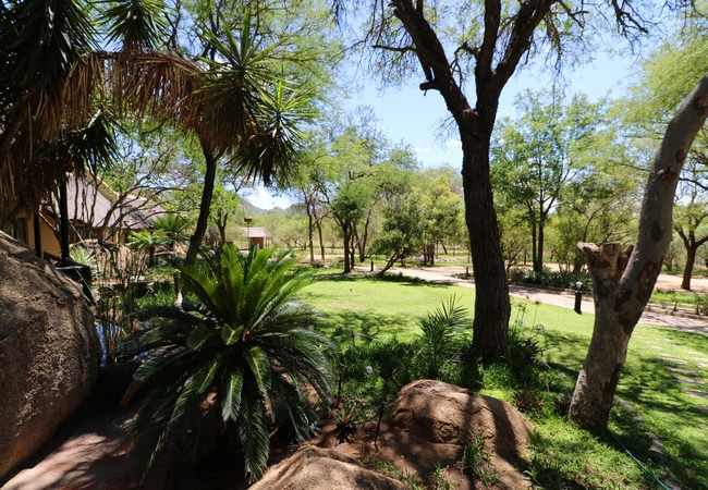 Leopard Rock Guest Lodge