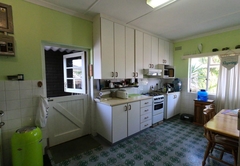 Shared Kitchen 3