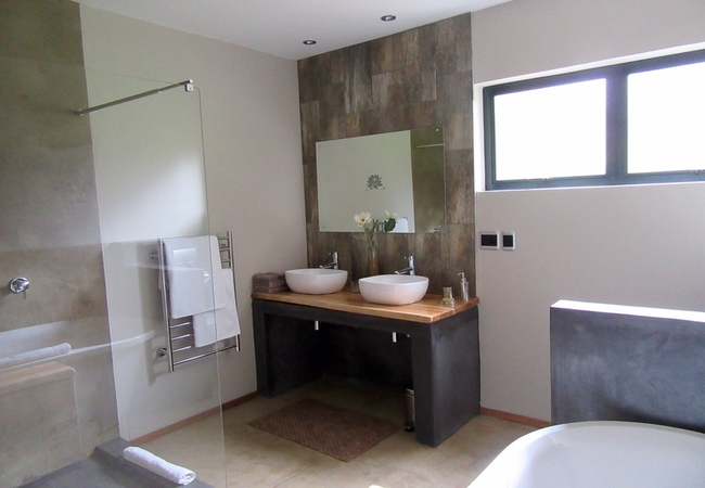 Bathroom Luxury Suite