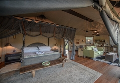 Romance Luxury Tent