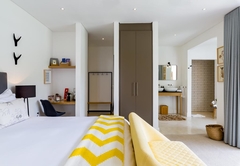 Maison Cabriere Boutique Suites