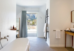 Maison Cabriere Boutique Suites