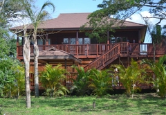 Monzi Safaris Lodge