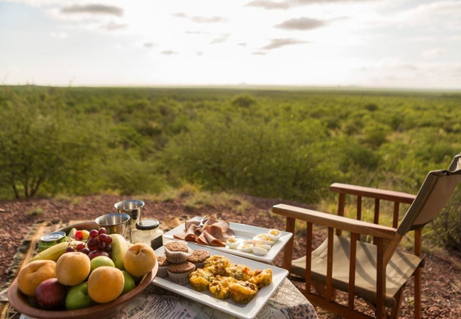 Mopane Bush Lodge