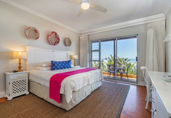 Deluxe Family Suite with Sea View