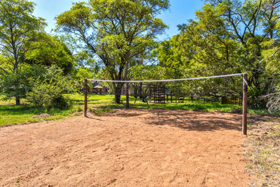 Mziki Safari Lodge