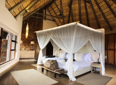 Nambiti Plains Private Game Lodge