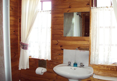 Self Catering Log Home