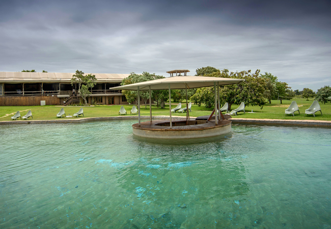 Pool / Restaurant View