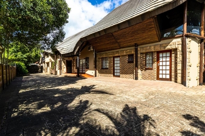 Nyathi Lodge