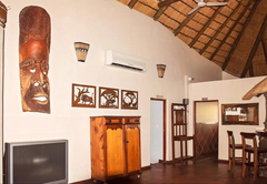 Nyathi Lodge