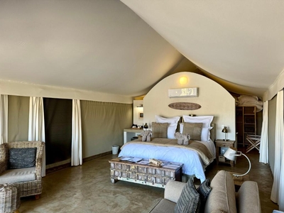 Nyati Safari Lodge