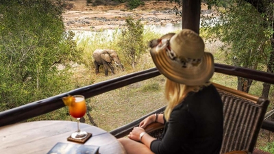 Nyati Safari Lodge