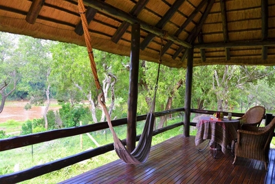 Nyati Safari Lodge