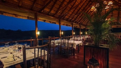 Nyati Safari Lodge