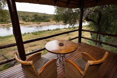 Nyati Safari Lodge