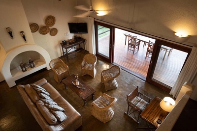 Nyati Safari Lodge