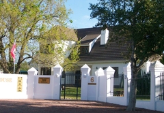 Oakhurst Guest House