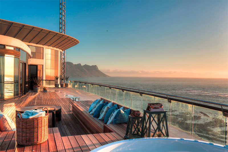 Ocean View Penthouse Apartment