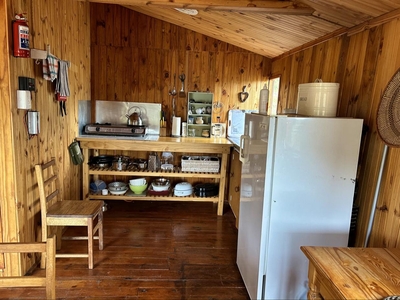 Bloukrans Off-Grid Cabin