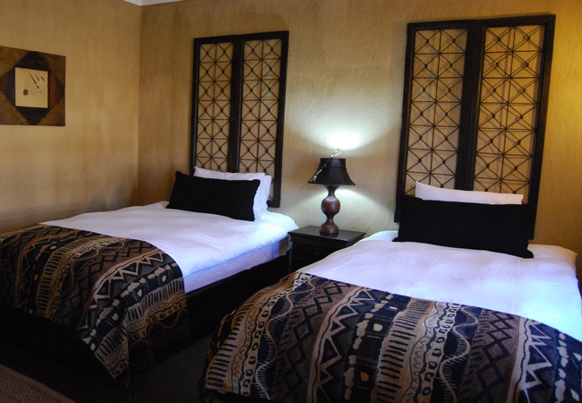 Hippos Walk Deluxe Rooms