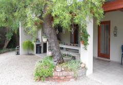 Garden Cottage patio