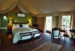 Phelwana Game Lodge