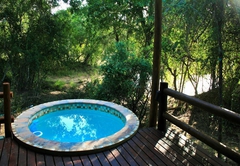 Phelwana Game Lodge