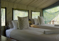 Glamping Safari Tent Twin Beds