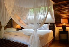 Royal Thonga Safari Lodge