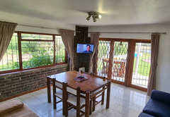 Cottage 2 living area