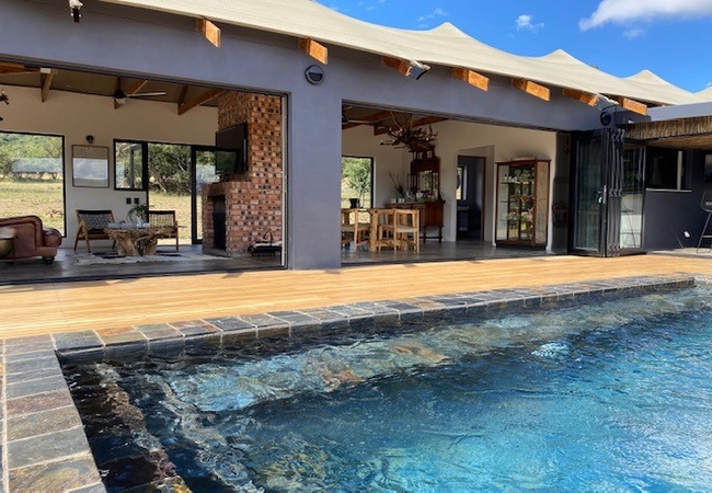 Sasi Bush Lodge