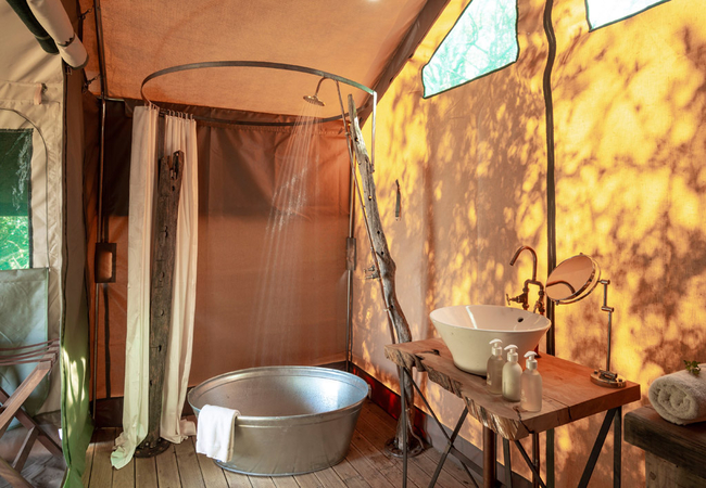 Explorer Guest Bathroom