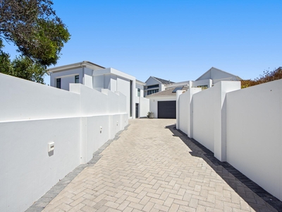 Shelley Point Beach Villa