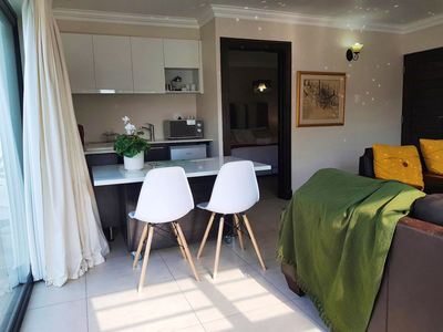 Summerstrand-Stay Luxury Apartment