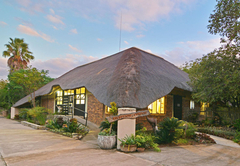 Sunbirds Oasis Lodge