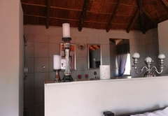 Tava Lingwe Game Lodge