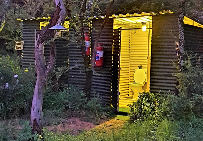 Thorn Tree Bush Camp 