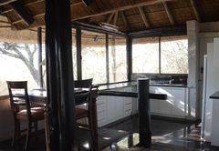 African Bush Chalet Standard