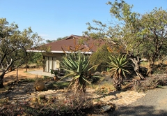 Ukuthula Cottages