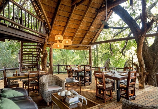 Umkumbe Bush Lodge