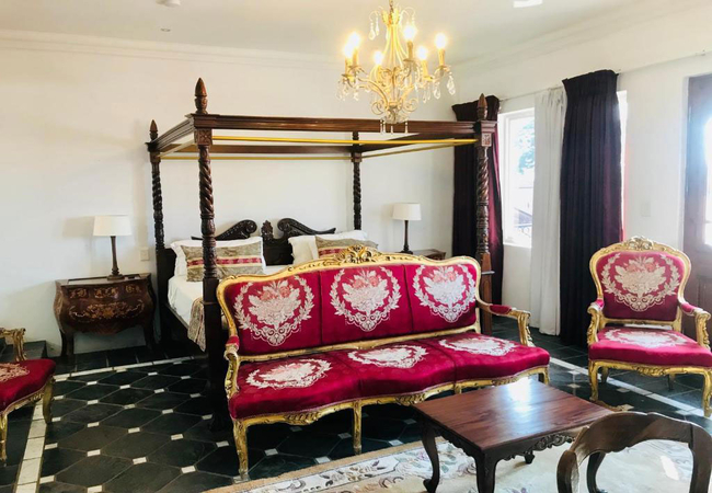 Deluxe King Apartment