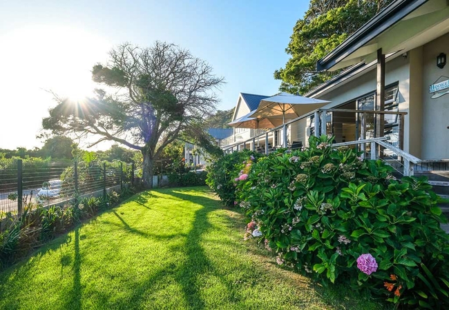 Waterside Holiday House