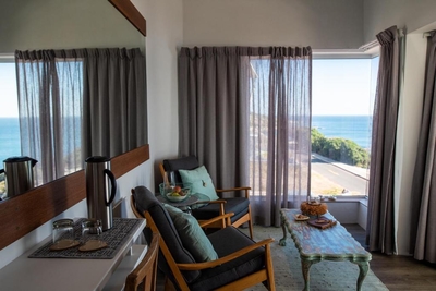 The Seaview Suite