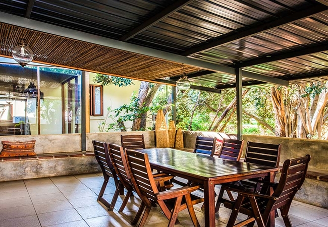 Guest dining area