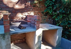 Secluded 50m Rear Studio Braai/Courtyard